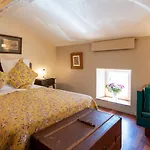 Limonade, Guest house