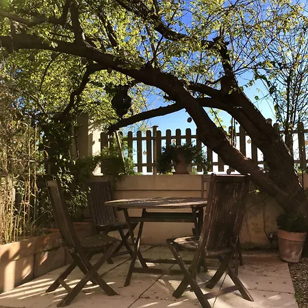 Limonade, Guest house Olonzac